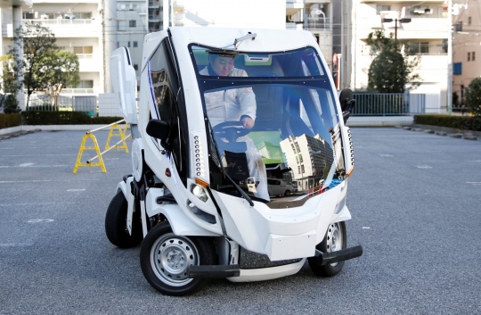 Ini mobil listrik karya seniman Jepang yang terinspirasi robot Gundam