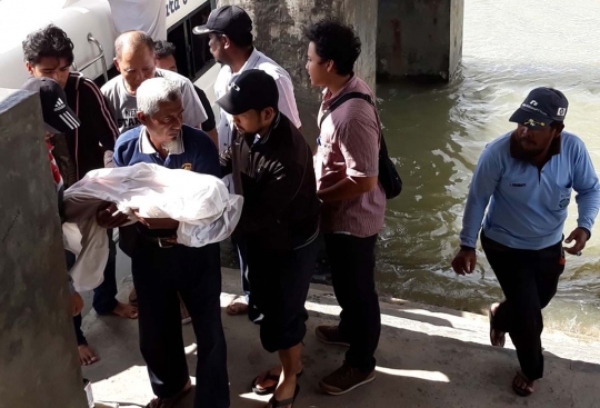 Tragis, speedboat terbalik dan tewaskan 8 orang di perairan Kaltara