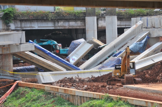 Begini kondisi girder Tol Depok-Antasari yang roboh