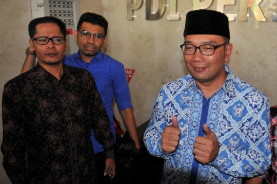 Senyum Ridwan Kamil usai berdialog soal Pilgub Jabar di DPP PDIP