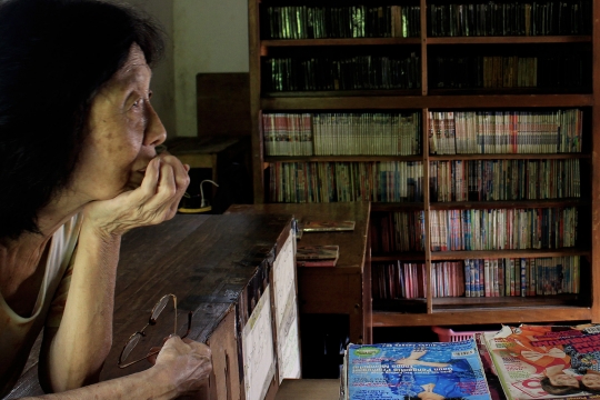 Senja kala persewaan buku cerita silat di Purwokerto