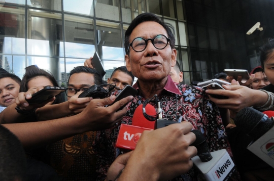 Mantan anggota DPR Mohammad Jafar Hafsah diperiksa terkait kasus e-KTP