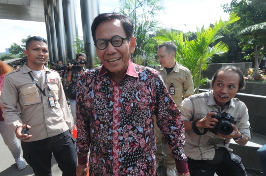 Mantan anggota DPR Mohammad Jafar Hafsah diperiksa terkait kasus e-KTP