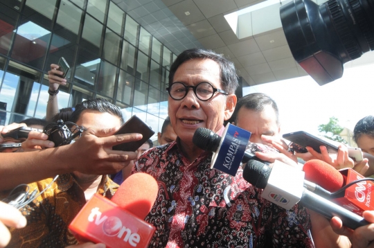 Mantan anggota DPR Mohammad Jafar Hafsah diperiksa terkait kasus e-KTP