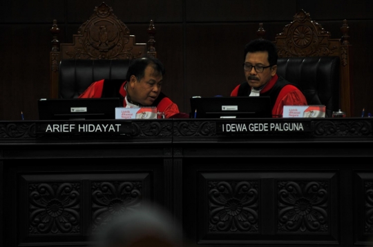 MK tolak uji materi presidential threshold