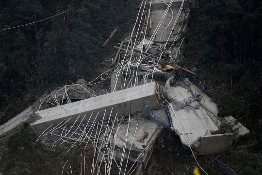 Ini jembatan gantung di Kolombia yang runtuh hingga tewaskan 9 pekerja