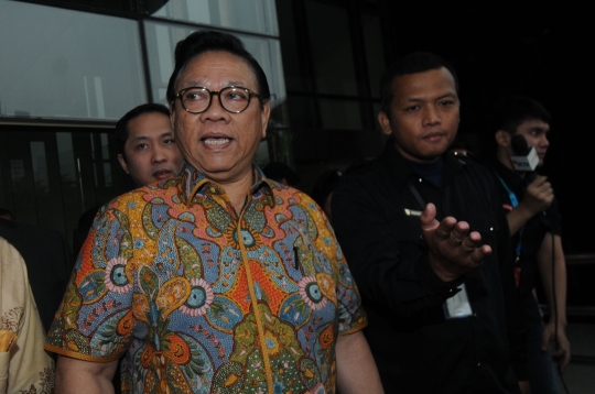 Agung Laksono menolak jadi saksi meringankan Fredrich Yunadi