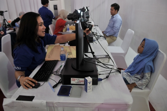 Antusias ribuan warga buat e-paspor di Festival Keimigrasian