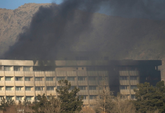 Kepanikan saat peristiwa penyerangan hotel mewah di Afghanistan