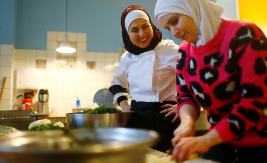 Kisah pengungsi cantik Suriah jadi koki Berlin Film Festival