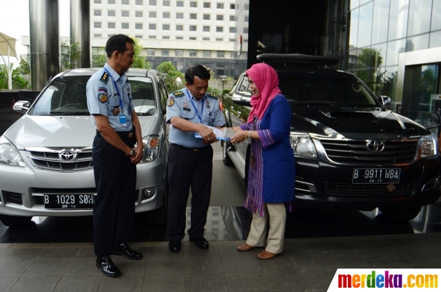 55 Gambar Mobil Avanza Tahun 2012 Gratis
