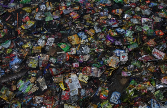 Begini kotornya laut Jakarta dicemari sampah plastik