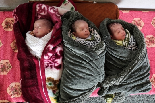 Bayi kembar tiga di Gaza ini bernama Yerusalem, Ibu Kota, dan Palestina