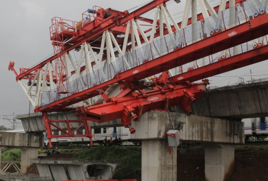 Begini kondisi bantalan crane yang ambruk dan tewaskan 4 pekerja