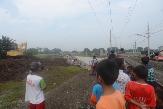 Proses olah TKP tanah longsor di underpass Bandara Soekarno-Hatta