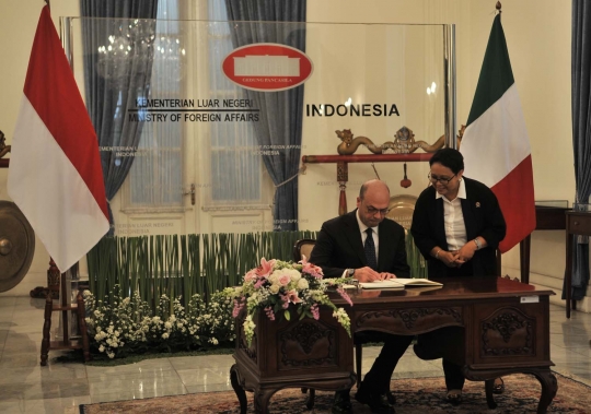 Menteri Retno terima kunjungan Menlu Italia di Gedung Pancasila