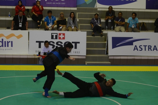 Aksi Eko Febrianto bikin pesilat Kyrgyzstan terkapar