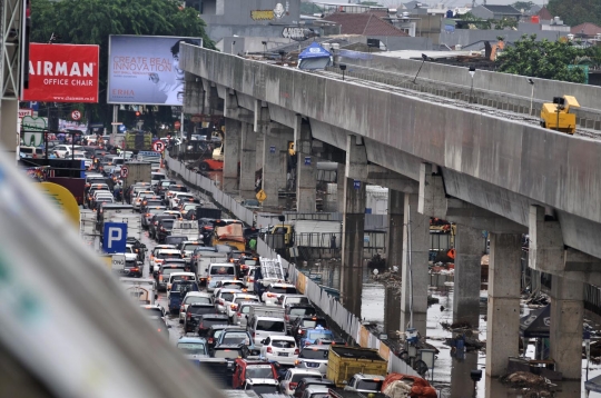 Banjir lumpuhkan Kelapa Gading