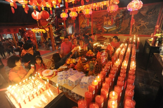 Semarak malam perayaan Imlek di Vihara Dhanagun Bogor