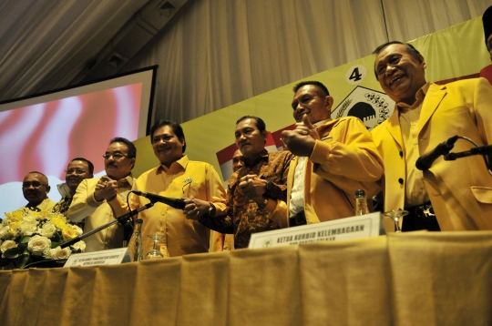 Rapat konsultasi mewujudkan Golkar bersih dari korupsi