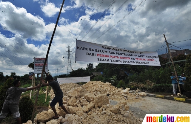 Foto : Belum dapat ganti rugi, warga tutup jalan lingkar 