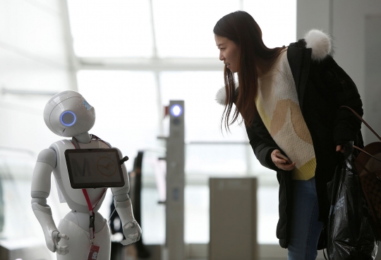 Canggih, bandara di Munich hadirkan robot untuk bantu penumpang