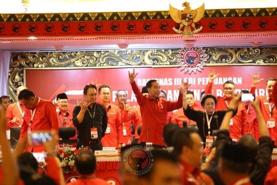 Salam metal antar Jokowi kembali jadi capres di Pilpres 2019