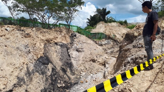 Melihat tambang ilegal yang gusur pemakaman umum di Samarinda