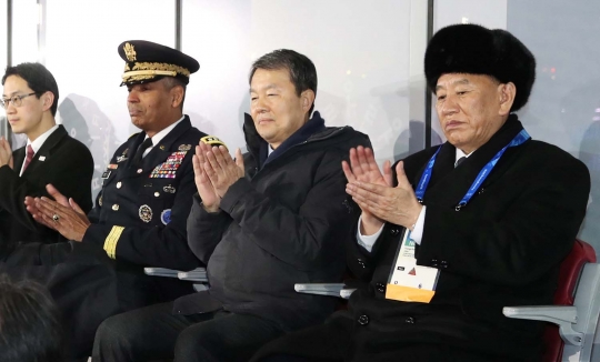 Ekspresi Jenderal Korut saksikan penutupan Olimpiade Pyeongchang bareng Ivanka Trump
