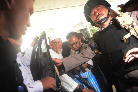 Abu Bakar Ba'asyir tiba di RSCM tanpa pengawalan ketat