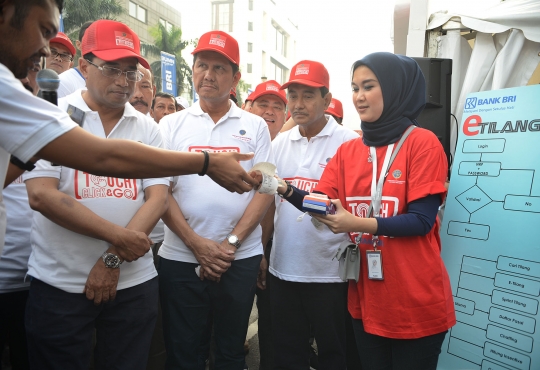 Peluncuran sistem tilang elektrik di Bundaran HI