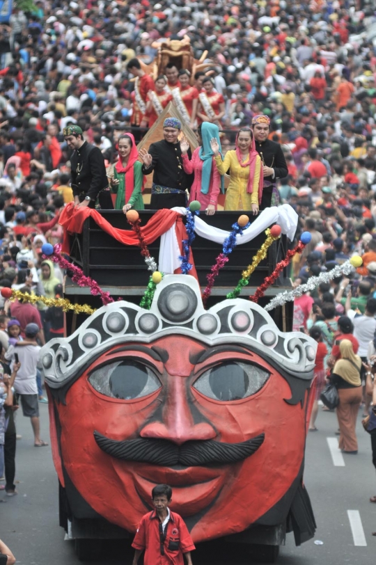 Parade budaya padati perayaan Cap Go Meh Glodok