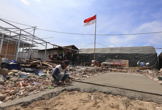 Aktivitas warga tempati hunian sementara di Kampung Akuarium