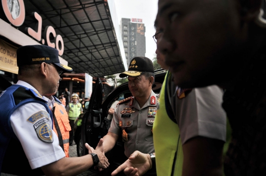 Kapolri dan Menhub luncurkan lajur khusus angkutan umum di tol Jakarta-Cikampek
