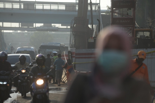 Sempat ditutup karena pipa gas bocor, lalu lintas di Cawang kembali normal