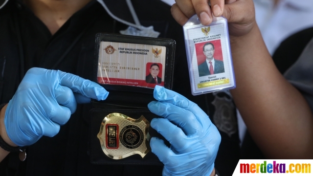 Foto : Polisi bekuk staf khusus presiden gadungan merdeka.com