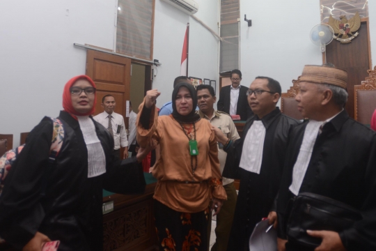 Asma Dewi, tersangka kasus ujaran kebencian divonis 5 bulan penjara