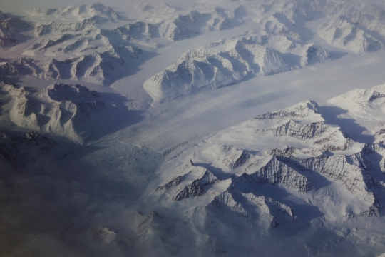 Pantauan udara kondisi hamparan es di Greenland