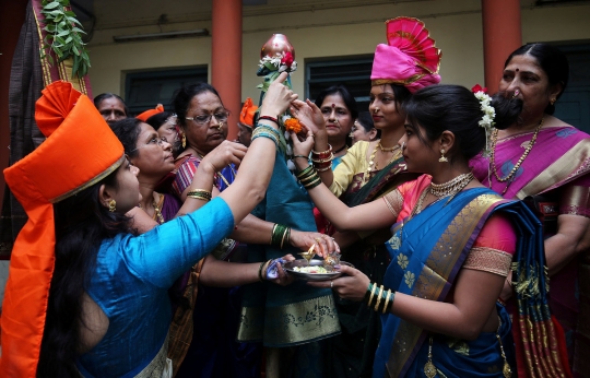 Begini cara wanita India rayakan Gudi Padwa