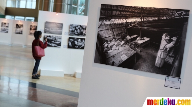 Foto : Melihat semangat anak Indonesia dalam bingkai hitam 