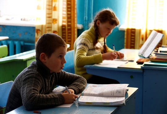 Sekolah di pelosok Rusia ini hanya punya enam murid
