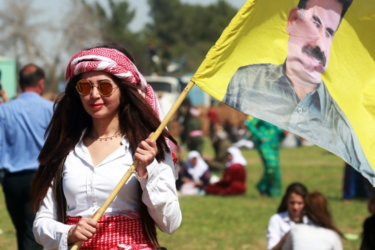 Pesona gadis-gadis cantik Kurdi rayakan Nowruz