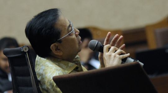 Ditemani catatan, Setya Novanto bersaksi di sidang lanjutan