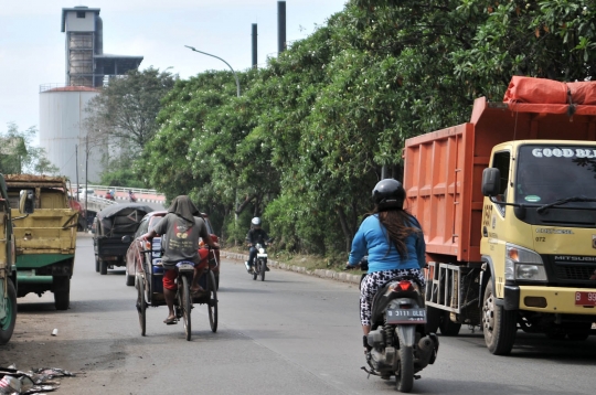 Pemasangan PAM mahal, air bersih eceran jadi harapan warga pesisir Jakarta