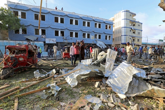 Mencekamnya serangan bom di Somalia yang tewaskan 14 orang