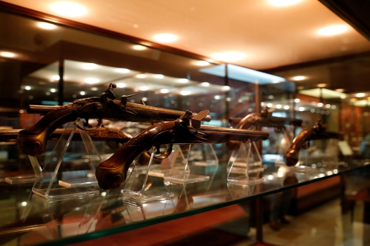 Antiknya senapan kuno saat dipamerkan di Malta