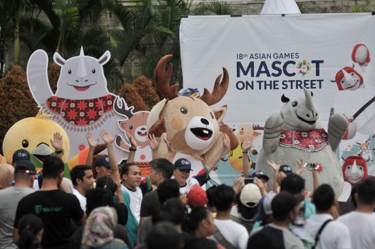 Maskot lucu Asian Games 2018 sapa pengunjung Car Free Day