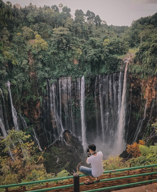 Menyaksikan kemegahan air terjun Tumpak Sewu, serpihan surga di Lumajang