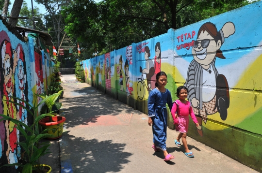 Warna-warni Gang Mural di sudut Jakarta