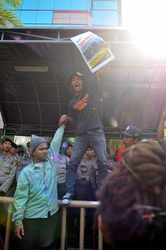 Aksi masyarakat Papua tuntut Freeport ditutup